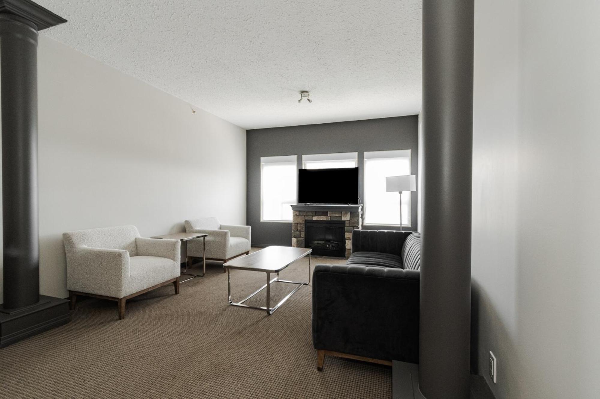 Premier Residence - Fort Mcmurray Exteriör bild