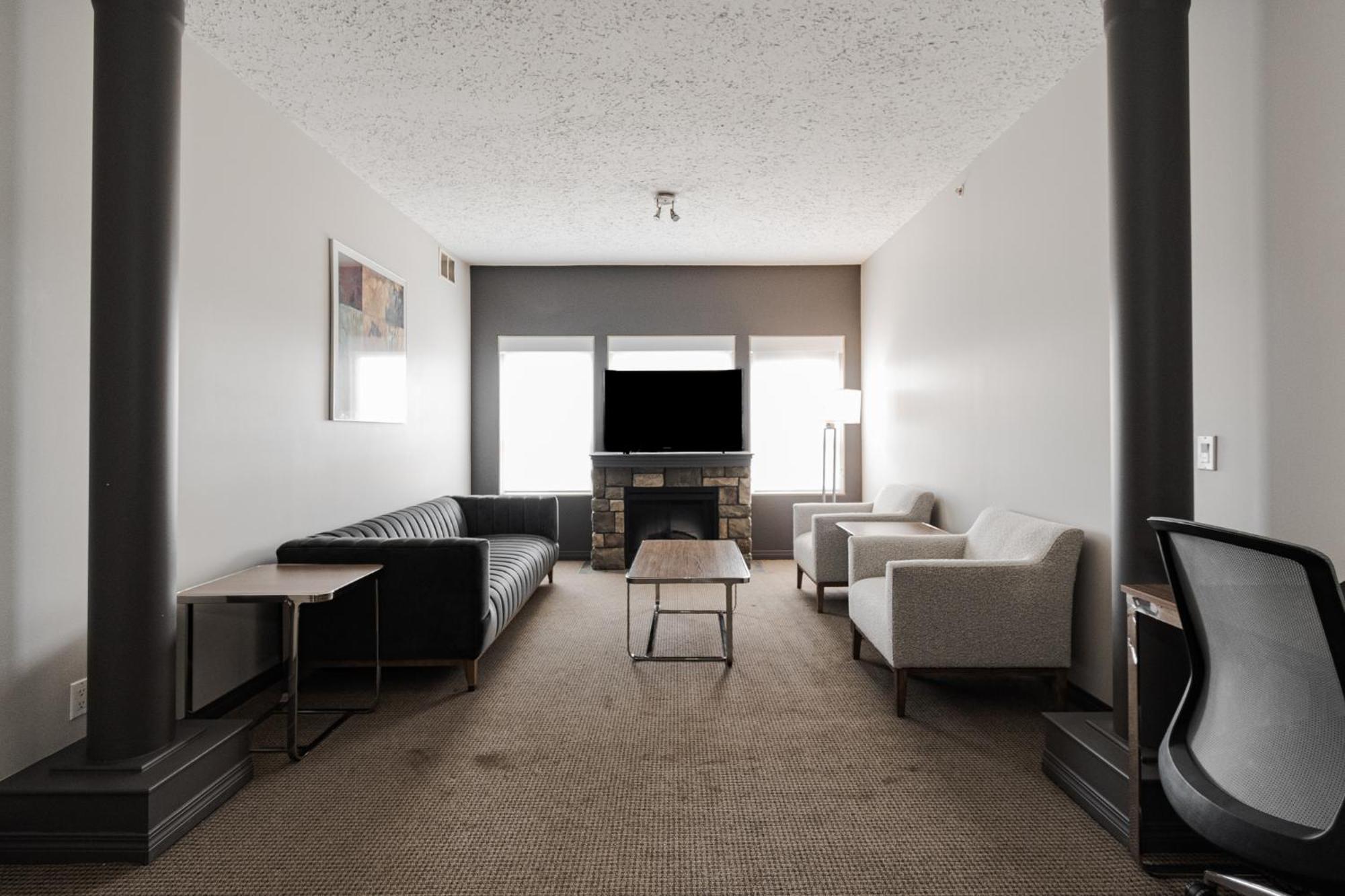Premier Residence - Fort Mcmurray Exteriör bild